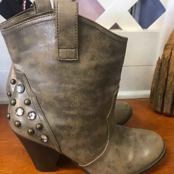 Mia women’s size 6.5 vegan gold metallic ankle bling boots booties - Picture 4 of 6